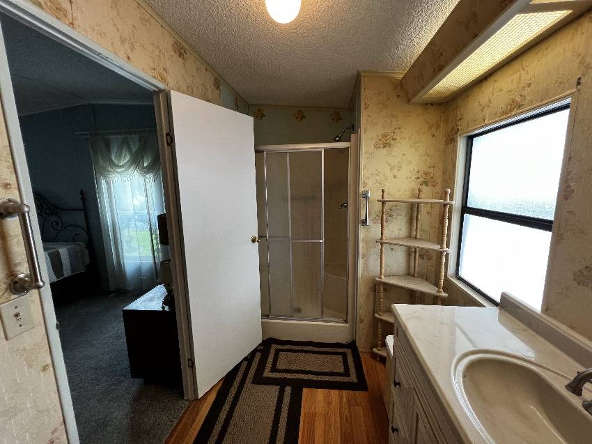 195 Fairway Circle a Winter Haven, FL Mobile or Manufactured Home for Sale